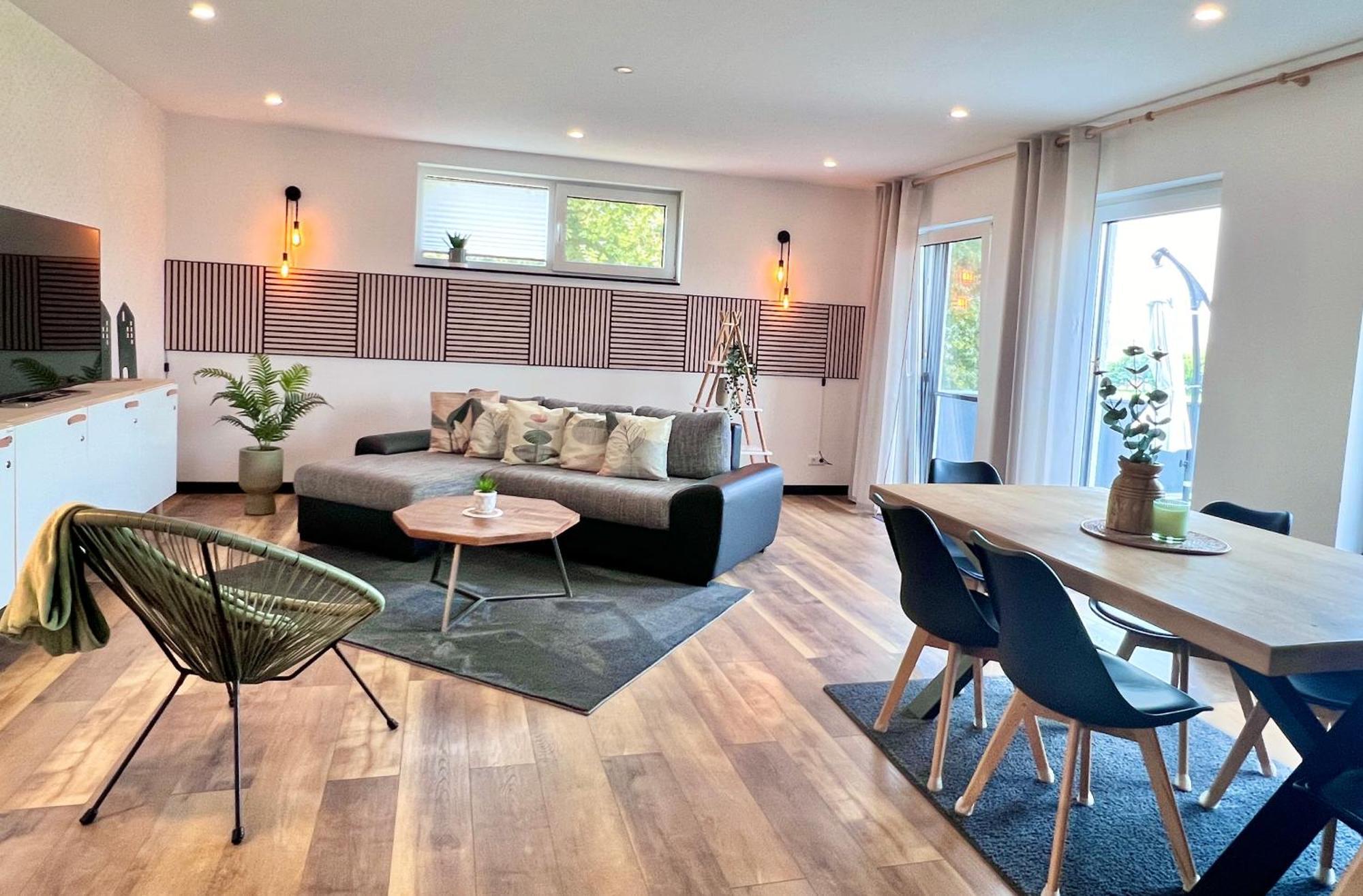 Grosse Wohnung Wellness + Sauna + Netflix Petershagen Eksteriør billede